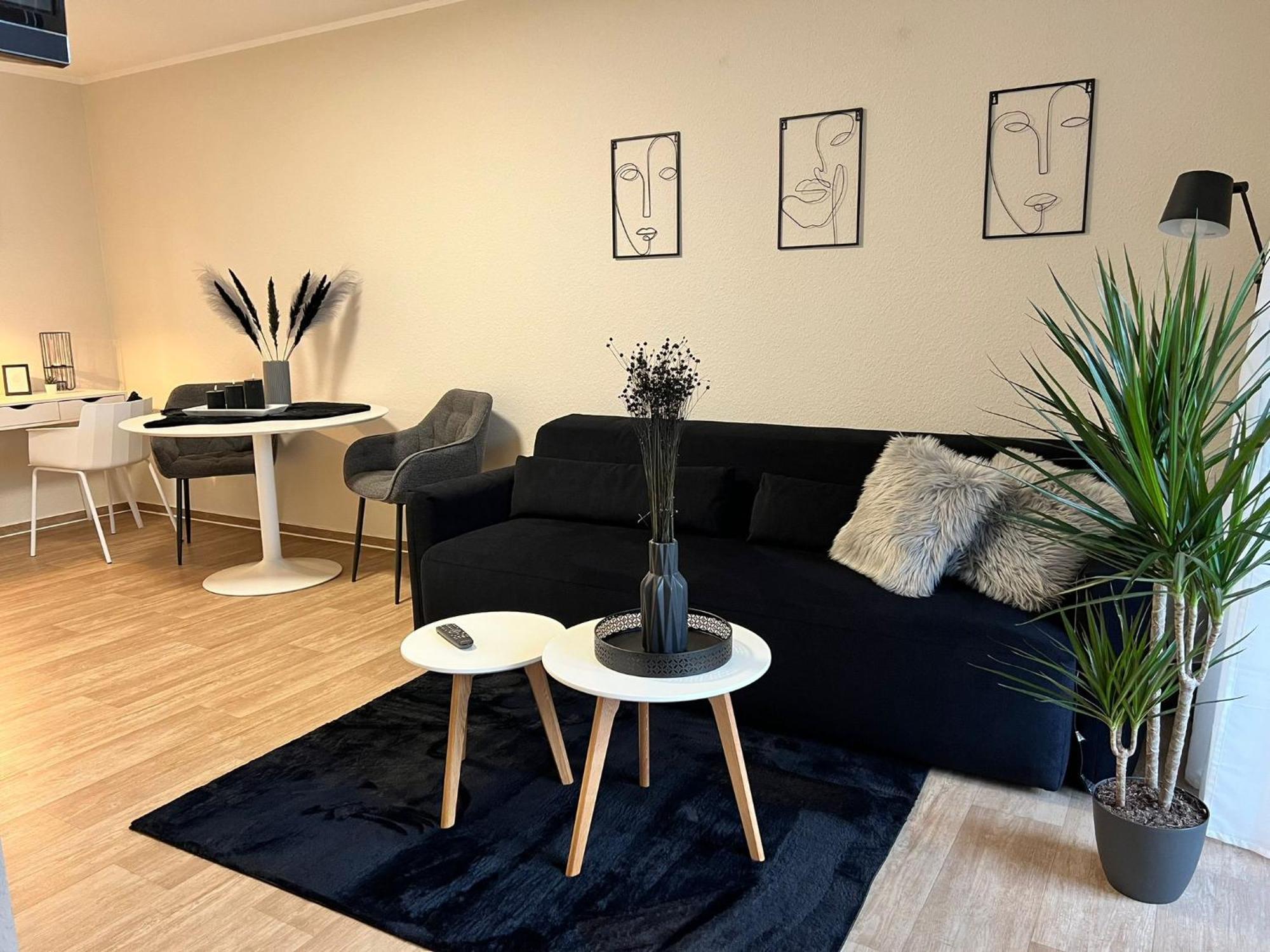Charming Homes - Studio 10 วอล์ฟสบวร์ก ภายนอก รูปภาพ